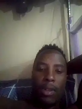 Snapshot of BigKass chatting on October 25, 2025, 2:44 am BigKass online show from October 25, 2025, 2:44 am