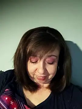 MaryKiki5619 online show from April 20, 2026, 7:04 pm