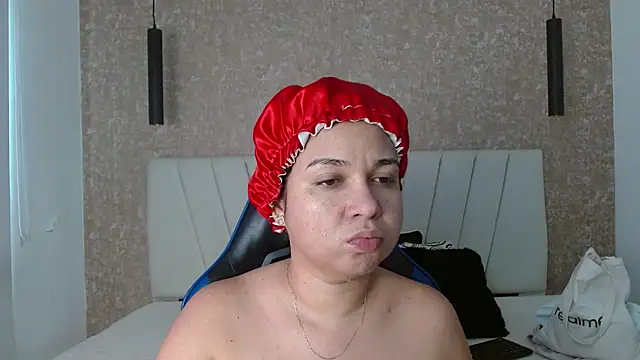 AliceSmity  online show from March 28, 2026, 1:34 pm