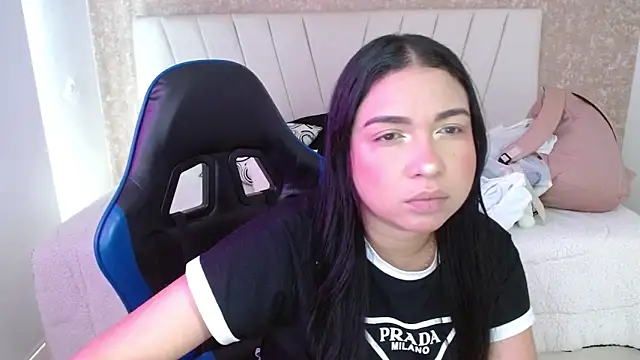 AliceSmity  online show from February 8, 2026, 12:03 pm