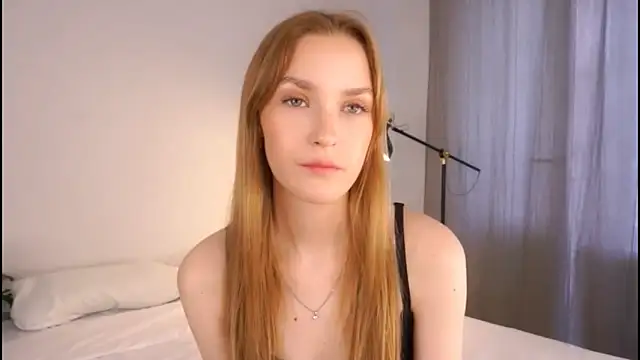 Snapshot of Helenspenss_ chatting on November 1, 2025, 12:21 pm Helenspenss online show from November 1, 2025, 12:21 pm