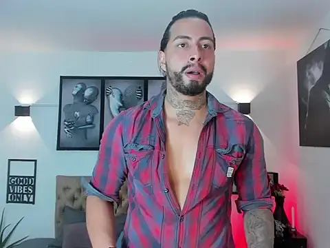 christopher palmerjs online show from November 23, 2025, 1:04 am