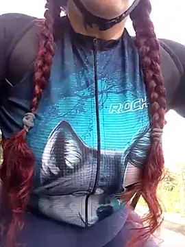 Snapshot of LAPOTRA_04 chatting on February 2, 2026, 8:19 pm LAPOTRA 04 online show from February 2, 2026, 8:19 pm