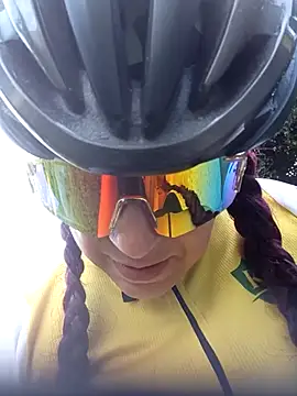 LAPOTRA 04 online show from November 22, 2025, 9:13 pm