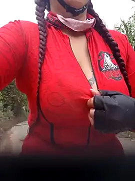 Snapshot of LAPOTRA_04 chatting on February 15, 2026, 1:10 pm LAPOTRA 04 online show from February 15, 2026, 1:10 pm