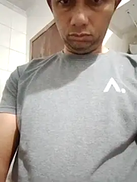 Snapshot of cariocap86 chatting on October 25, 2025, 5:28 am cariocap86 online show from October 25, 2025, 5:28 am