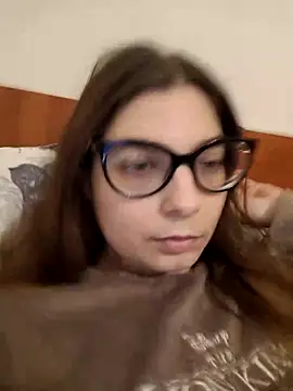 sweetbabygirlforyou online show from December 19, 2025, 6:43 pm