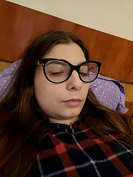 sweetbabygirlforyou online show from March 11, 2026, 12:10 pm