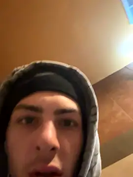 Snapshot of slimshadypt2 chatting on November 12, 2025, 3:16 pm slimshadypt2 online show from November 12, 2025, 3:16 pm