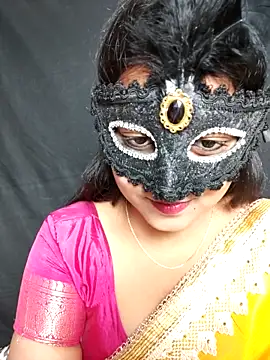 Mampykolkata online show from November 23, 2025, 7:57 pm