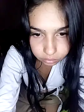 Sweetybebe online show from October 26, 2025, 4:02 am