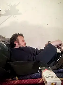 Snapshot of Fuckboyguyman chatting on April 22, 2026, 8:15 pm Fuckboyguyman online show from April 22, 2026, 8:15 pm
