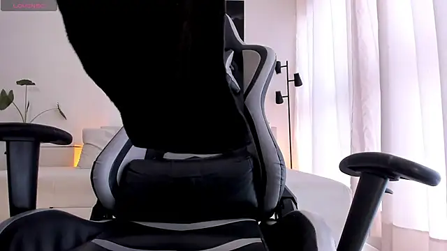 Snapshot of IamKael_ chatting on January 17, 2026, 5:49 pm IamKael online show from January 17, 2026, 5:49 pm