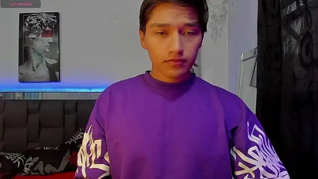 Snapshot of jualian- chatting on October 25, 2025, 9:59 pm jualian- online show from October 25, 2025, 9:59 pm