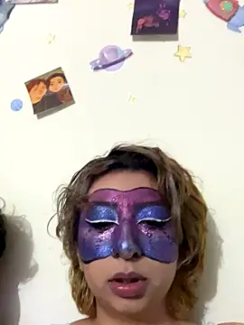 Snapshot of Ellie_Raven chatting on October 31, 2025, 10:56 am Ellie Raven online show from October 31, 2025, 10:56 am