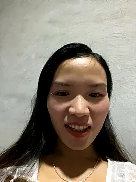 Yunzang online show from November 7, 2025, 11:41 pm