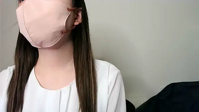 Snapshot of yua_chan00 chatting on December 19, 2025, 5:59 pm yua chan00 online show from December 19, 2025, 5:59 pm