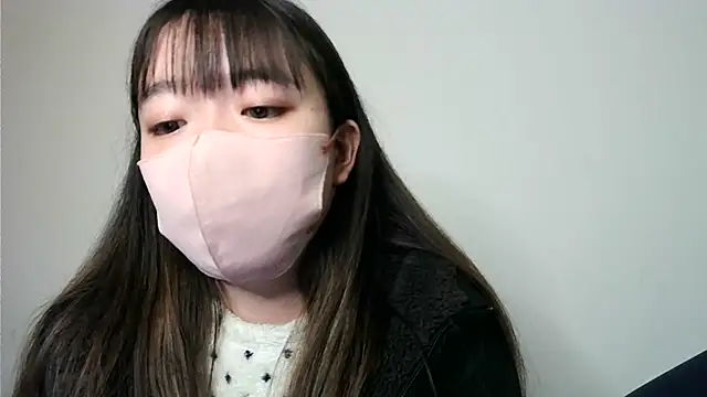 Snapshot of yua_chan00 chatting on December 22, 2025, 2:50 pm yua chan00 online show from December 22, 2025, 2:50 pm