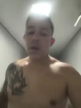 Snapshot of paupratodaobra84 chatting on November 4, 2025, 11:52 pm paupratodaobra84 online show from November 4, 2025, 11:52 pm