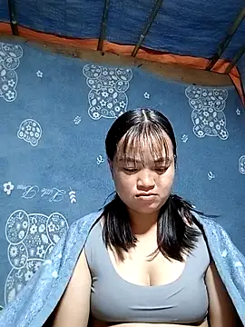 Snapshot of Noelle-e chatting on February 11, 2026, 6:02 am Noelle-e online show from February 11, 2026, 6:02 am