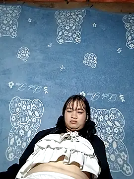 Snapshot of Noelle-e chatting on February 8, 2026, 12:03 pm Noelle-e online show from February 8, 2026, 12:03 pm