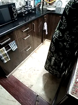 dreamgirl deor online show from November 1, 2025, 6:08 am