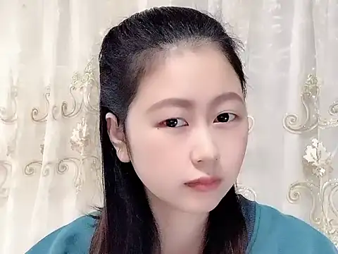 nuannuan35593 online show from December 3, 2025, 11:53 am