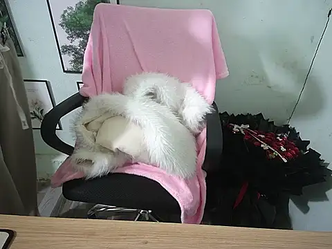 HellenChan online show from January 6, 2026, 2:48 am