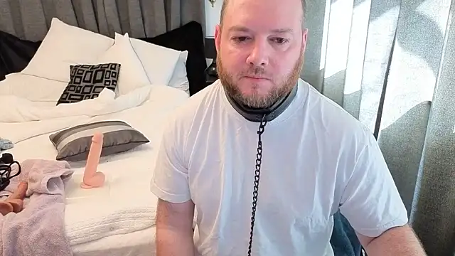 john clarisa online show from November 3, 2025, 8:56 pm