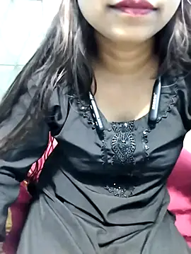 cute mahi07 online show from October 26, 2025, 5:02 pm