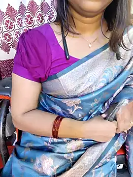 cute mahi07 online show from April 27, 2026, 3:54 pm