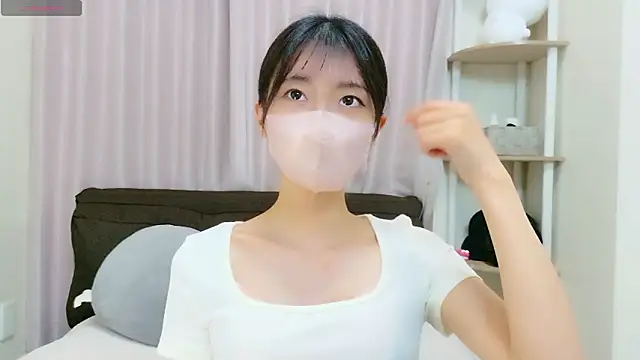 Snapshot of rei_chaaan chatting on November 1, 2025, 9:14 am rei chaaan online show from November 1, 2025, 9:14 am