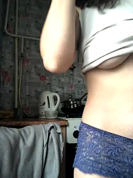 AnitaTenchi1 online show from November 20, 2025, 6:58 am