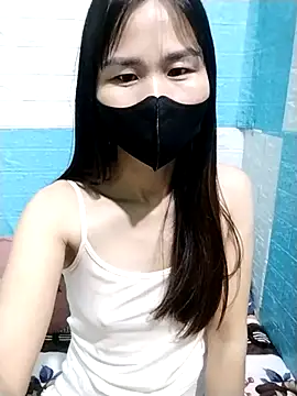 Donatella28 online show from February 9, 2026, 6:06 pm