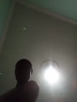 younggblackkCOCK19 online show from December 15, 2025, 10:26 pm