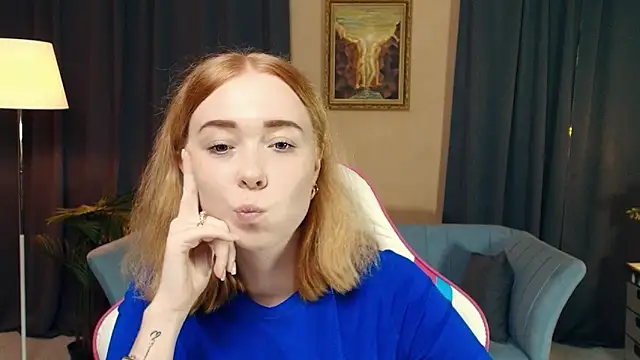 AddieOsler online show from November 24, 2025, 8:09 pm