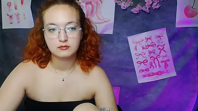 Snapshot of MissAriaa chatting on June 17, 2026, 11:53 am MissAriaa online show from June 17, 2026, 11:53 am