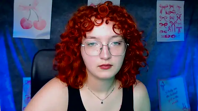 Snapshot of MissAriaa chatting on July 11, 2026, 11:43 am MissAriaa online show from July 11, 2026, 11:43 am