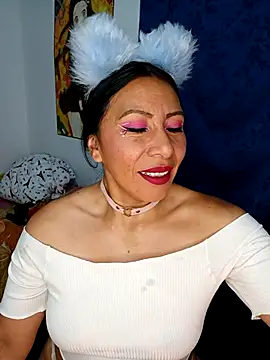 Esmeralda 546 online show from February 18, 2026, 4:54 am