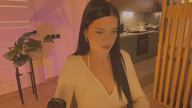 Angelsweetshy online show from October 27, 2025, 1:34 pm