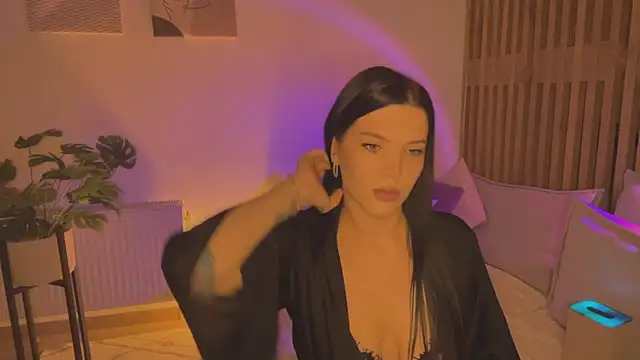 Angelsweetshy online show from October 29, 2025, 5:34 pm