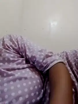 Snapshot of fofay555 chatting on October 27, 2025, 9:54 am fofay555 online show from October 27, 2025, 9:54 am