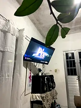 Snapshot of omascarado__ chatting on October 28, 2025, 5:18 am omascarado online show from October 28, 2025, 5:18 am