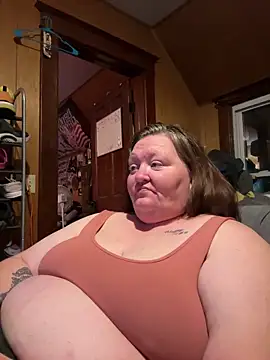 Snapshot of cuteandsassy85 chatting on October 26, 2025, 12:11 am cuteandsassy85 online show from October 26, 2025, 12:11 am
