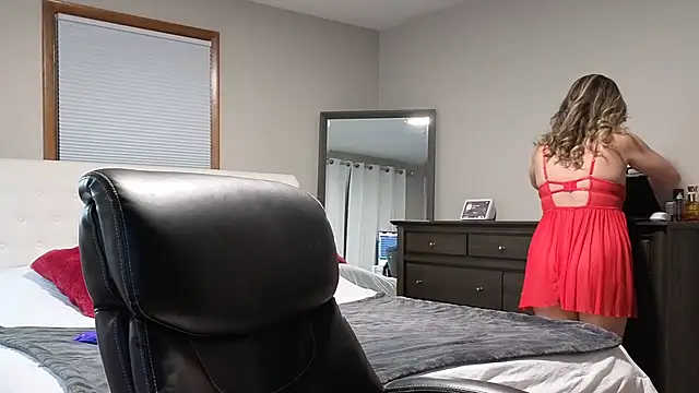 Snapshot of Koralynn_777 chatting on December 21, 2025, 3:41 am Koralynn 777 online show from December 21, 2025, 3:41 am