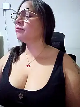 Angie milf50 online show from February 24, 2026, 3:51 am