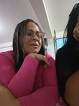 Angie milf50 online show from May 25, 2026, 8:18 pm