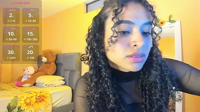 Snapshot of Keniia_rizz chatting on May 21, 2026, 7:11 pm Keniia rizz online show from May 21, 2026, 7:11 pm