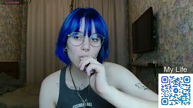 KellePourier online show from March 19, 2026, 6:41 pm