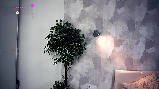 KellePourier online show from February 7, 2026, 6:38 pm